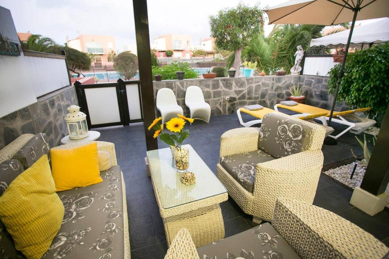 Elegant Villa In Corralejo Esterno foto